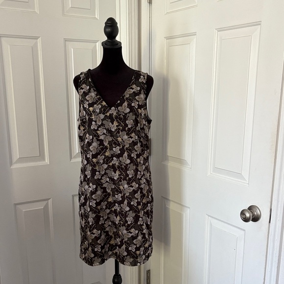 Banana Republic Gold Leaf V-Neck Shift Dress - Picture 1 of 12